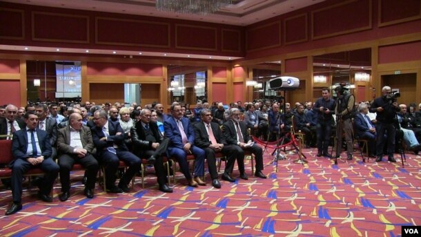 İstiqlalçı deputatların tədbiri