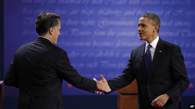 Tổng thống Hoa Kỳ Barack Obama và ứng cử viên của đảng Cộng hòa Mitt Romney