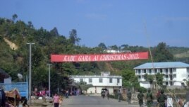 Soldiers of the ethnic Kachin Independence Army (KIA) patrol in downtown Laiza, northeastern Burma, January 4, 2013. 