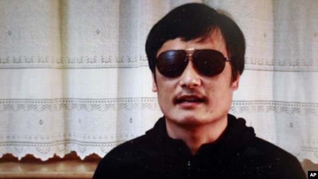 Blind legal activist Chen Guangcheng is seen in a video posted on YouTube on April 27, 2012 by the Chinese news website Boxun.com. 