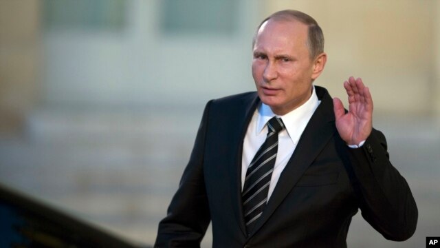 Vladimir Putin criticó a Washington por negarse a compartir inteligencia con Rusia sobre Siria.