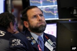 Wall Street sufre peor caída desde febrero