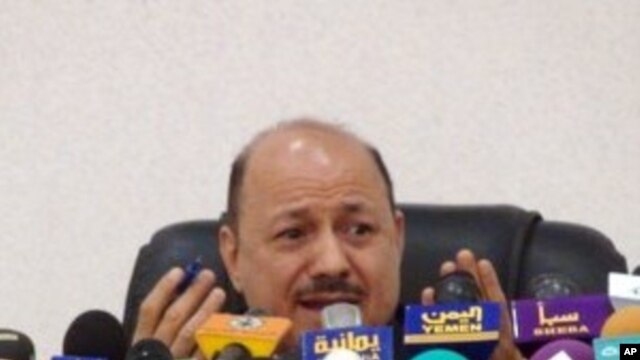 Yemen's Deputy Prime Minister Rashad al-Alimi answers reporters' questions about Yemen's role in a failed bombing plot, Sana'a, 7 Jan. 2010