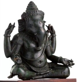 A Cambodian bronze sculpture from the Angkorian period is among the collection of Khmer artifacts on display in Washington, DC and Los Angeles for over one year.