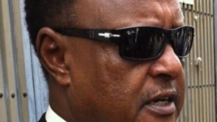 አቶ አበበ ጉታ - የሕግ ጠበቃ