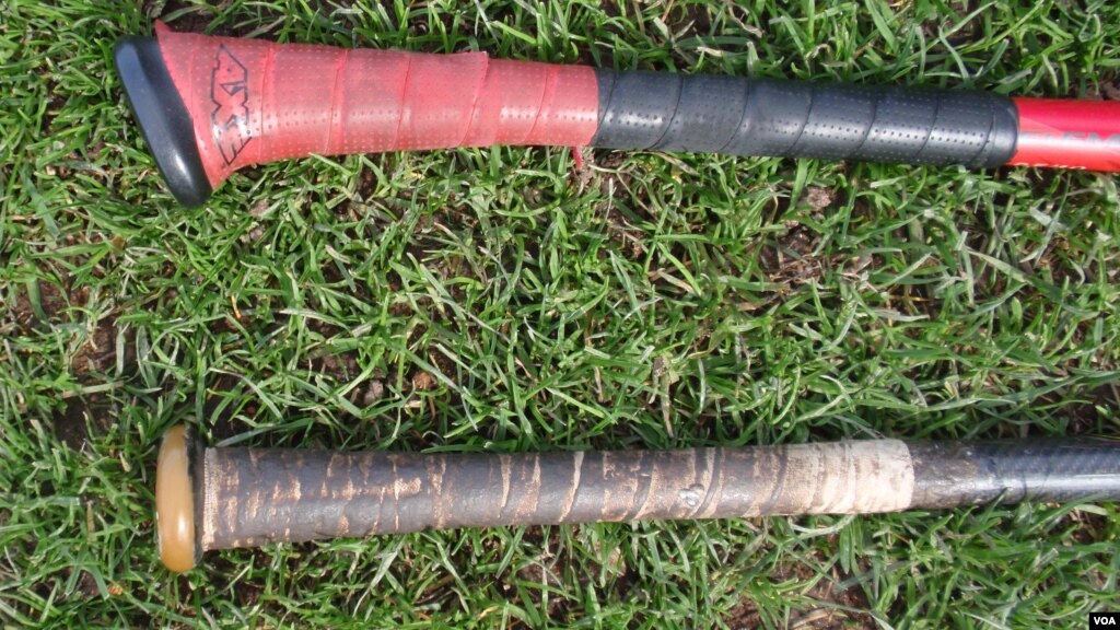 New Ergonomic Design Could Give Round Baseball Handles the Axe