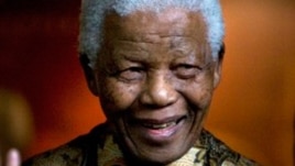 Intervention chirurgicale réussie pour Nelson Mandela
