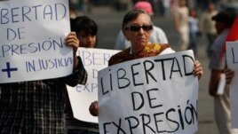 En México los ciudadanos realizan protestas en forma recurrente reclamando que se respete su derecho a ser informados libremente por la prensa.