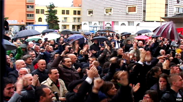 Kremtime në Prishtinë pas vendimit për Ramush Haradinajn