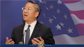 Tiranë: Ambasadori amerikan, Lu, bisedon me qytetarët shqiptarë në Facebook mbi korrupsionin