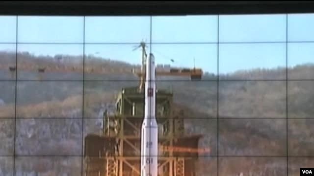朝鲜发射导弹（资料照片）
