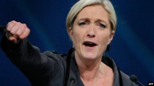 Bà Marine Le Pen, Chủ tịch Mặt trận Dân tộc (FN)