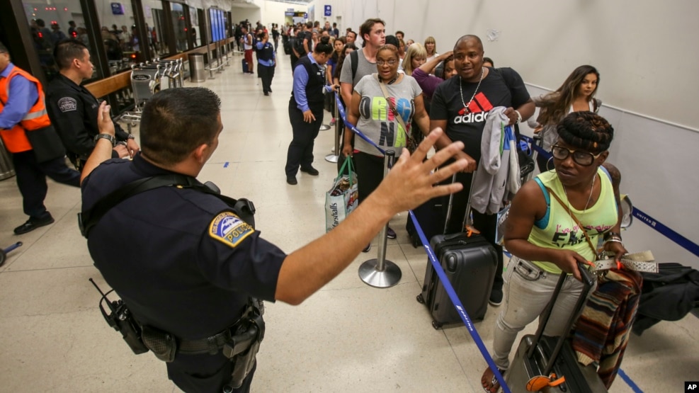 LA Airport-Shooter Reports