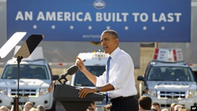 US President Barack Obama speaks about American energy and liquefied natural gas at a UPS facility in Las Vegas, Nevada, January 26, 2012.