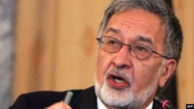 Bộ trưởng Ngoại giao Afghanistan Zalmai Rasoul.