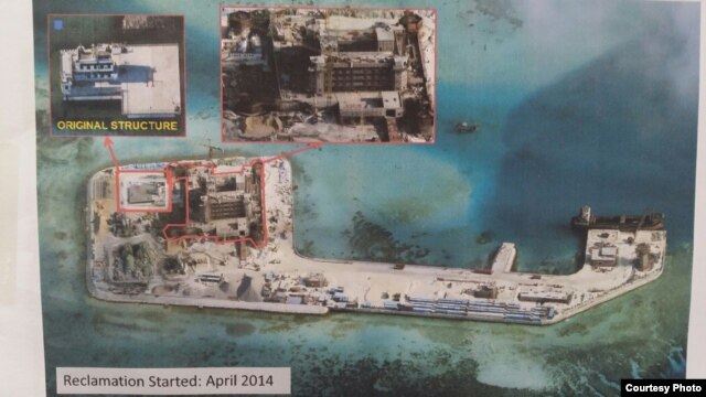 2014年4月菲律宾军方图像显示中国在南沙造岛