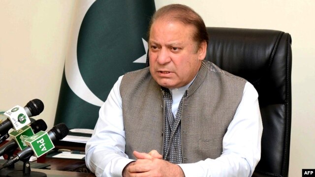 Thủ tướng Pakistan Nawaz Sharif phát biểu trước toàn quốc tại văn phòng của ông ở Islamabad. Hình ảnh do Cục Thông tin Báo chí Pakistan công bố vào ngày 28 tháng 3, 2016.