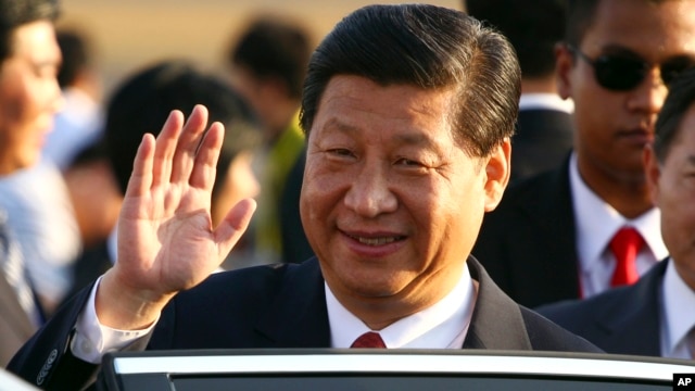 2013年10月5号中国国家主席习近平到达印尼参加亚太经合组织非正式首脑会议。