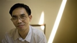 Nhà hoạt động dân chủ người Mỹ gốc Việt Nguyễn Quốc Quân.