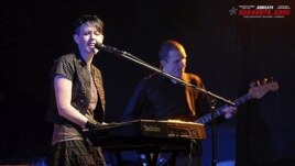 On her next album Hope plans to go completely acoustic (Courtesy Shannon Hope)
