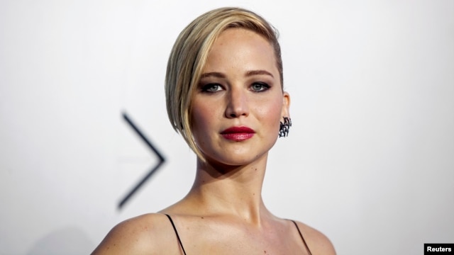 Actress Jennifer Lawrence attends the "X-Men: Days of Future Past" world movie premiere in New York, May 10, 2014.  