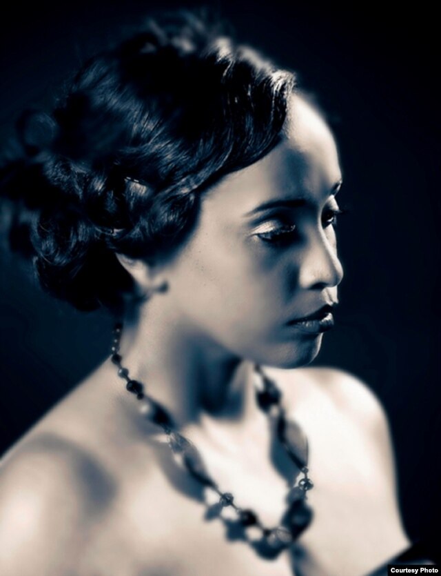 Hays is frank when she says her new album emerged from the end of her marriage (A. Hays)