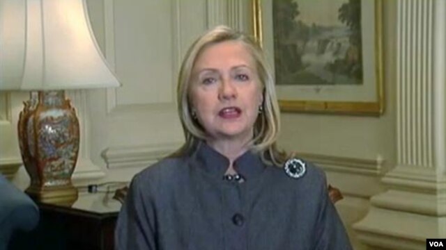 Clinton recordó que en septiembre se cumplen 150 años desde que el presidente Abraham Lincoln anunció la “Proclamación de Emancipación”.