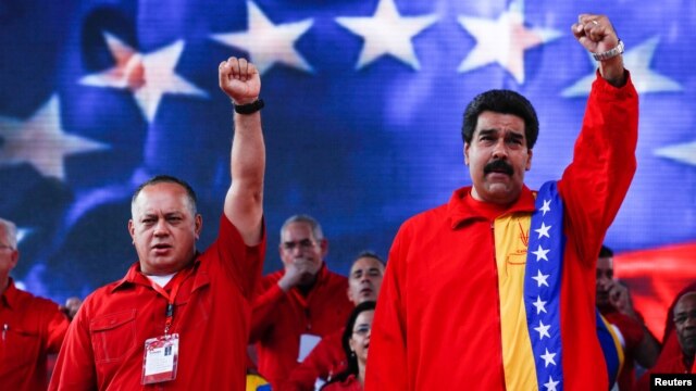 Maduro y Cabello han anunciado medidas para oponerse a los cambios que promueve la oposición con su nueva mayoría.