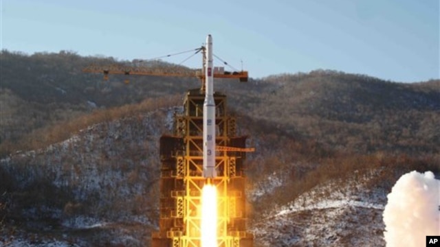 North Korean rocket launch Dec. 12, 2012 (North Korean news agency photo)