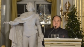 Mo Yan speaks at the Royal Swedish Academy in Stockholm December 7, 2012.