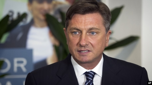 Cựu thủ tướng Borut Pahor của Slovenia đã đắc cử tổng thống 