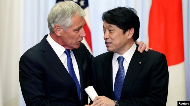 Чак Хейгел и Шинзо Абе