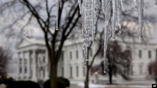 El hielo después de una tormenta en Washington, DC.