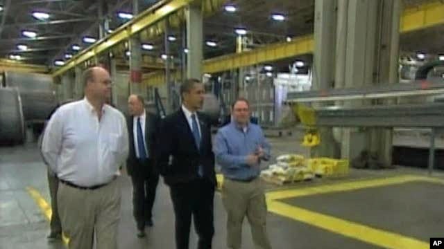President Barack Obama visiting a U.S. factory