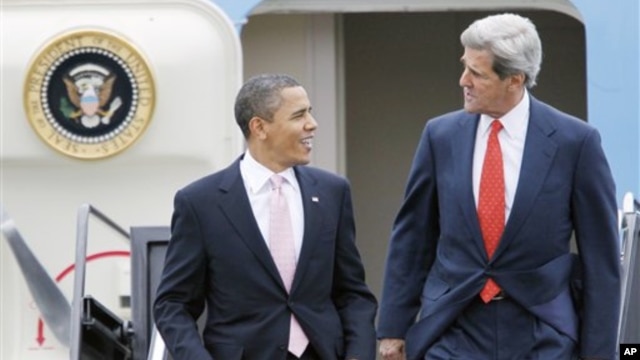 Tổng thống Obama và tân Ngoại trưởng Mỹ John Kerry.