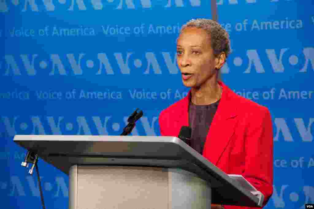 Gwen Dillard, Director of the Africa Division, delivers congratulatory remarks.