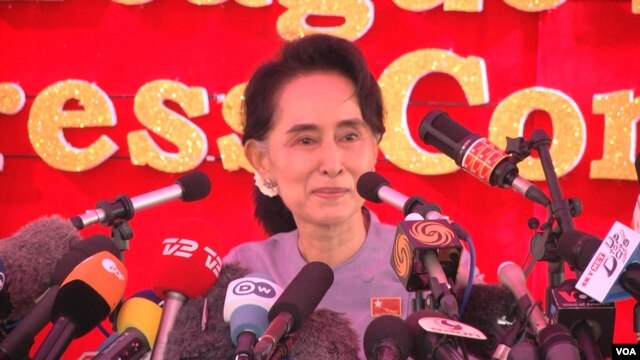 Lãnh tụ đối lập Myanmar Aung San Suu Kyi.