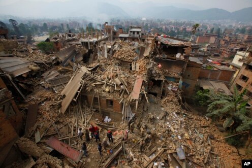 Death Toll Climbs: 2,500 Dead in Nepal Quake