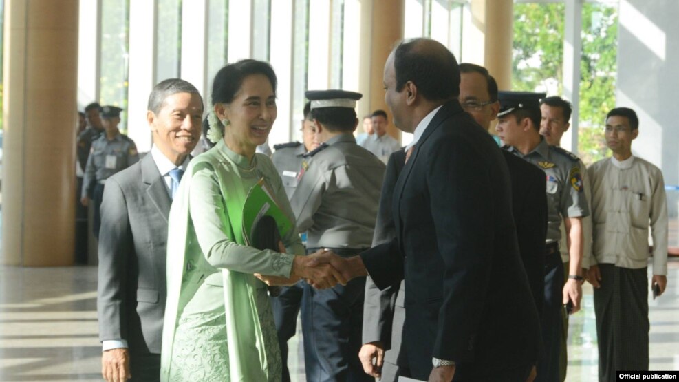 ႏိုင္ငံေတာ္၏အတိုင္ပင္ခံ ပုဂၢိဳလ္ ေဒၚေအာင္ဆန္းစုၾကည္ အိႏိၵယႏုိင္ငံသို႔ထြက္ခြာ (Myanmar State Counsellor Office)