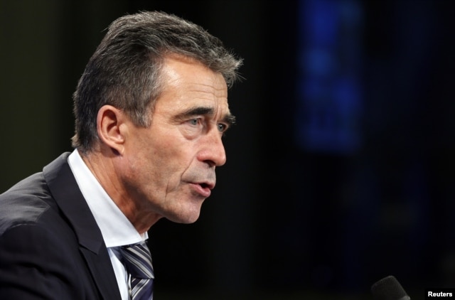 NATO Secretary-General Anders Fogh Rasmussen addresses a news conference in Brussels, Belgium, November 5, 2012.