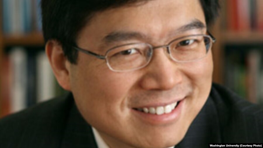 Lihong Wang, dont l'équipe à l'université de Washington à Saint-