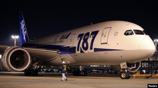 Badan Penerbangan Federal Amerika (FAA) akan melakukan evaluasi terhadap pesawat Boeing 787 'Dreamliner' yang mengalami masalah teknis, termasuk yang terjadi di bandara Narita, Tokyo (10/1). 