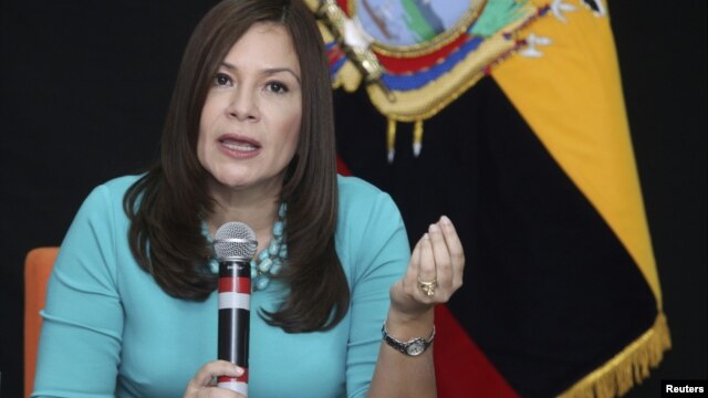 Embajadora de Ecuador en Estados Unidos, Nathalie Cely.