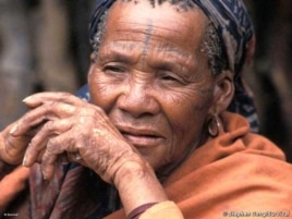 An elderly Bushman woman inside a ‘relocation camp’ on the fringes of the CKGR