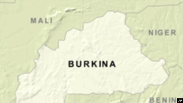 Le Burkina Faso rend hommage au comédien Sotigui Kouyaté