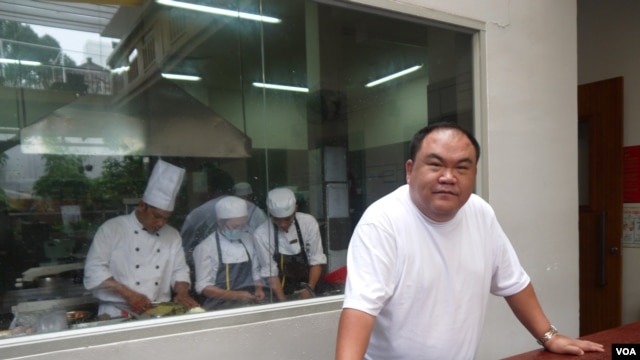 Ông Jimmy Pham (VOA / L. Hoang)