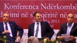 Kosovë: Debate për sistemin arsimor