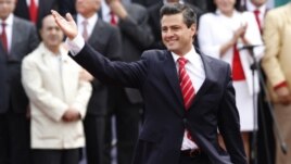 El exgobernador del Estado de México supera claramente a sus contendores.