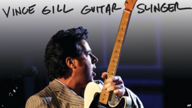 Vince Gill Returns to Country Charts With 'Guitar Slinger'