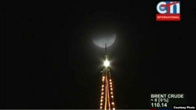 Amid a deeply superstitious population, another rumor is spreading, with mourners claiming they have seen the face of the late former king, Norodom Sihanouk, in the moon and other places. Courtesy of CTN. 